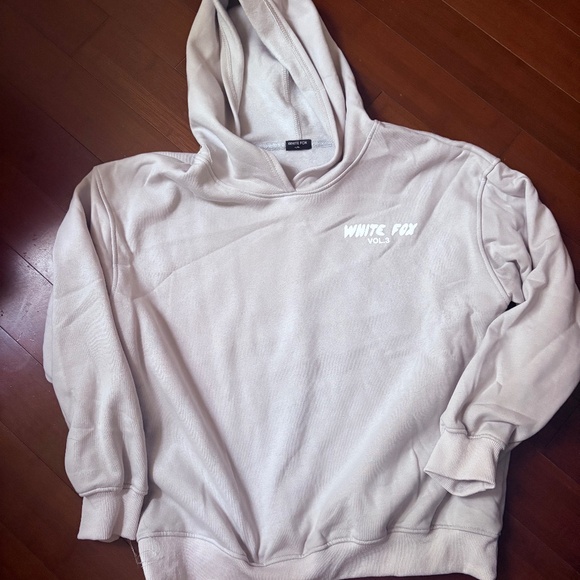 White Fox Light grey with white print graphic Hoody - Size L/xL - Picture 1 of 2